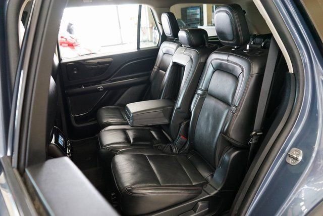 Used 2021 Lincoln Aviator Reserve AWD/4WD image 49