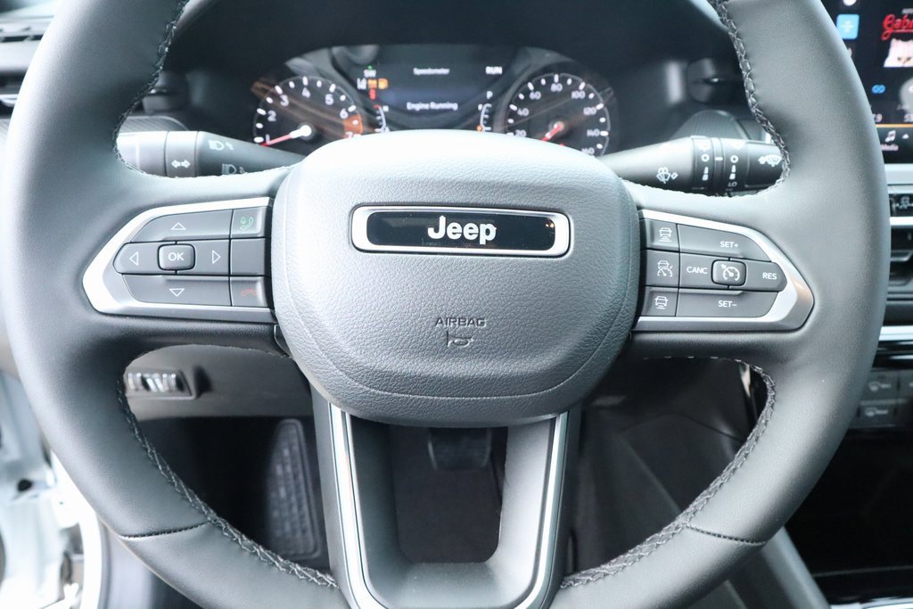 New 2026 Jeep Compass Limited image 3