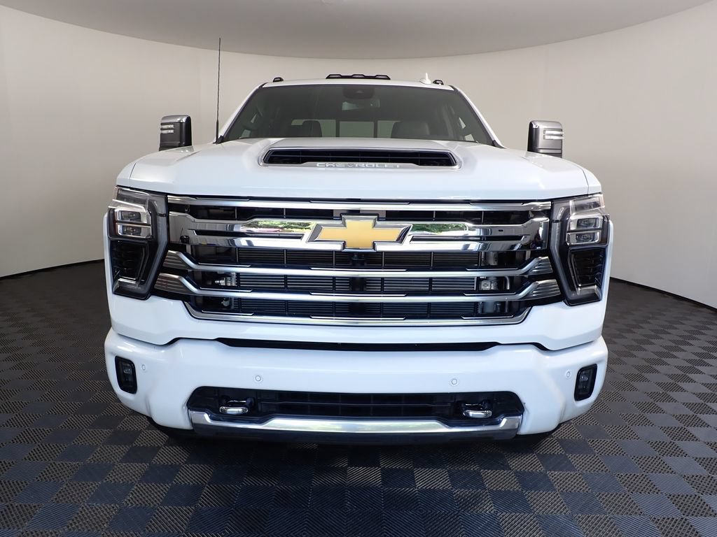 New 2026 Chevrolet Silverado 3500 High Country AWD/4WD image 11