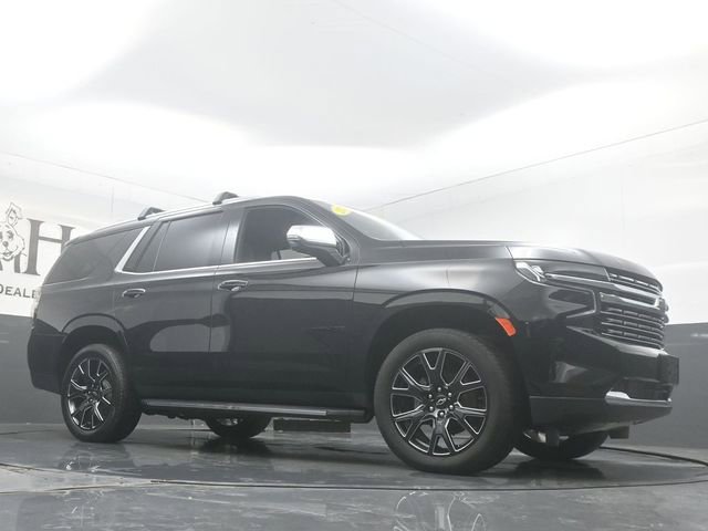 Used 2024 Chevrolet Tahoe Premier AWD/4WD image 2