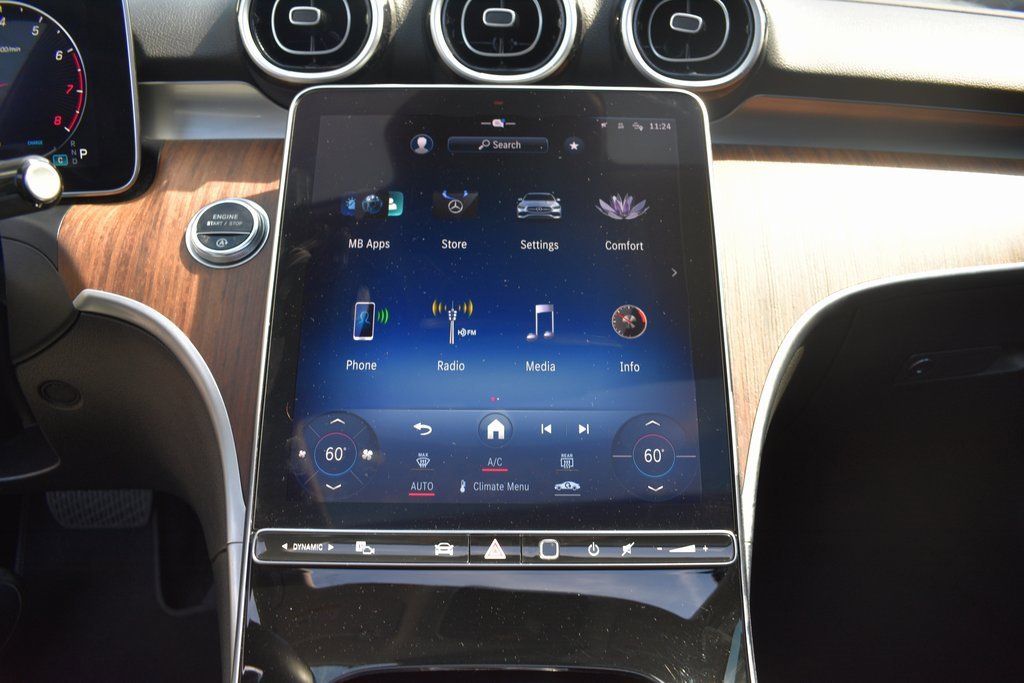 Used 2024 Mercedes-Benz C 300 Sedan image 18