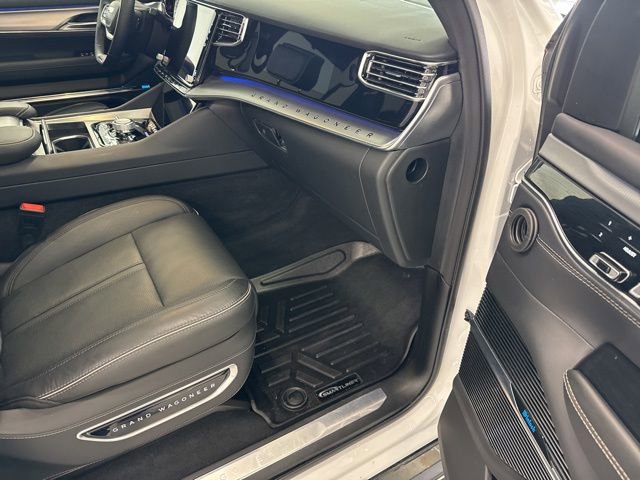 Used 2023 Jeep Grand Wagoneer Series II w/ Flexible Seating Group AWD/4WD image 27