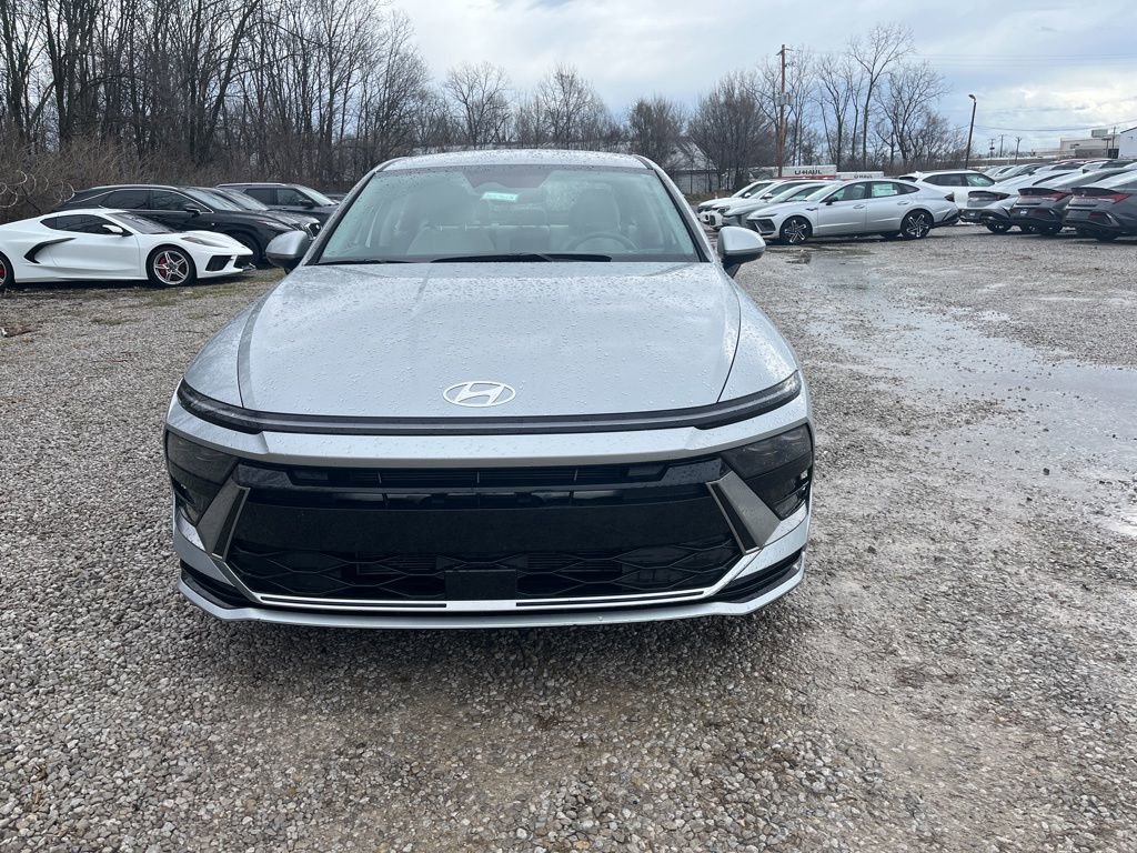 Used 2024 Hyundai Sonata SEL image 1