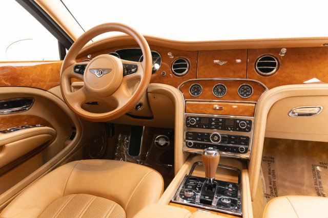 Used 2012 Bentley Mulsanne image 12