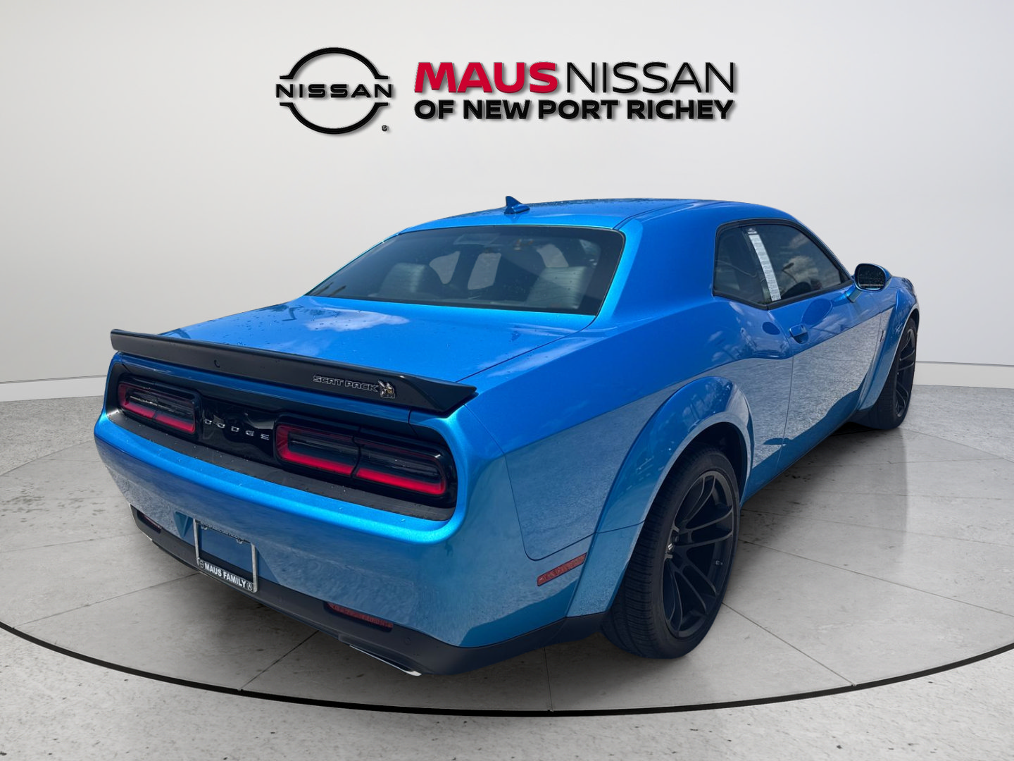 Used 2023 Dodge Challenger R/T Scat Pack RWD image 11