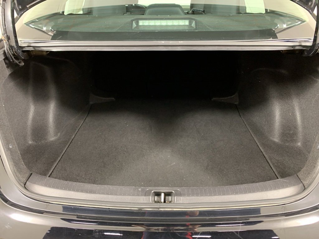 Used 2024 Toyota Corolla LE image 13