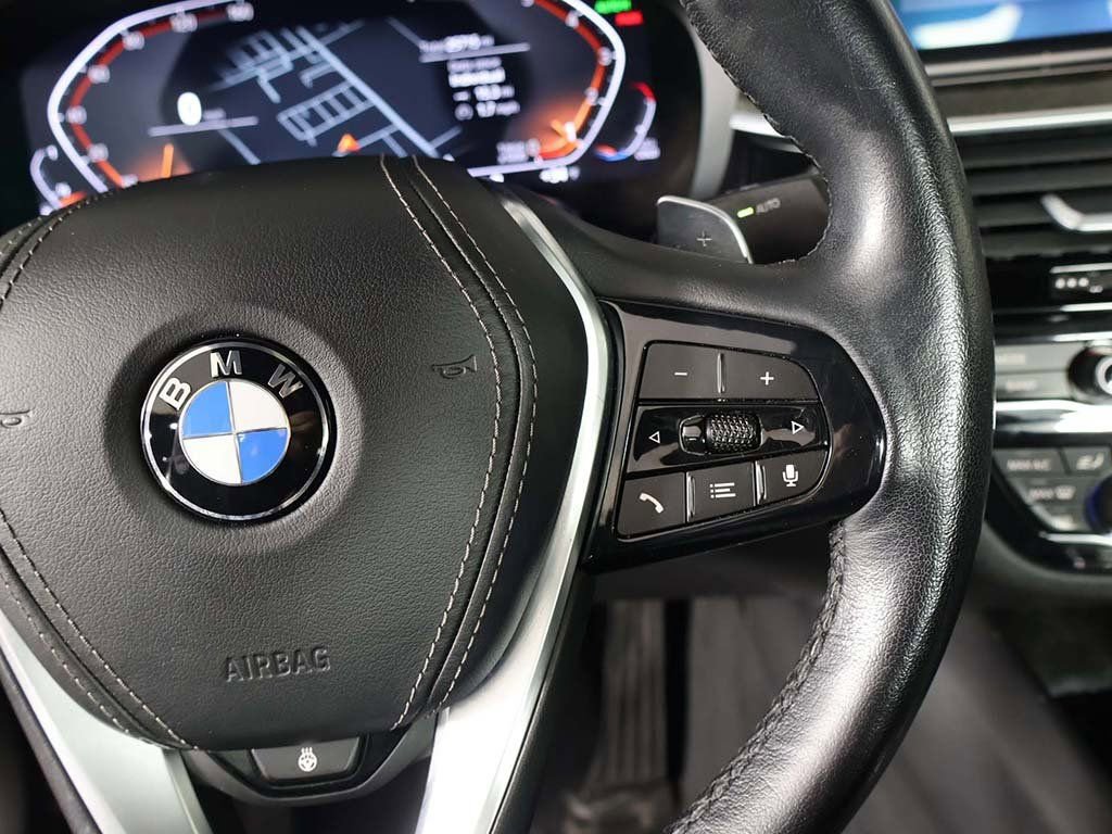 Used 2023 BMW 530i xDrive w/ Convenience Package image 41