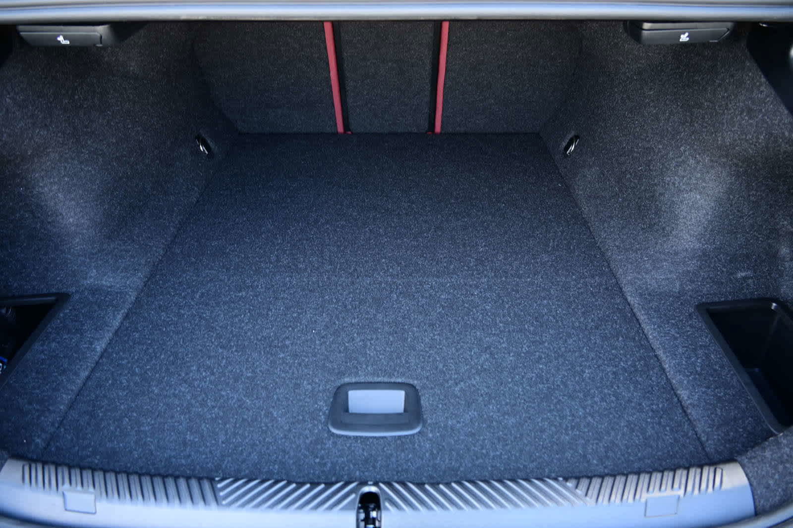 Used 2025 BMW i5 eDrive40i w/ Premium Package image 25