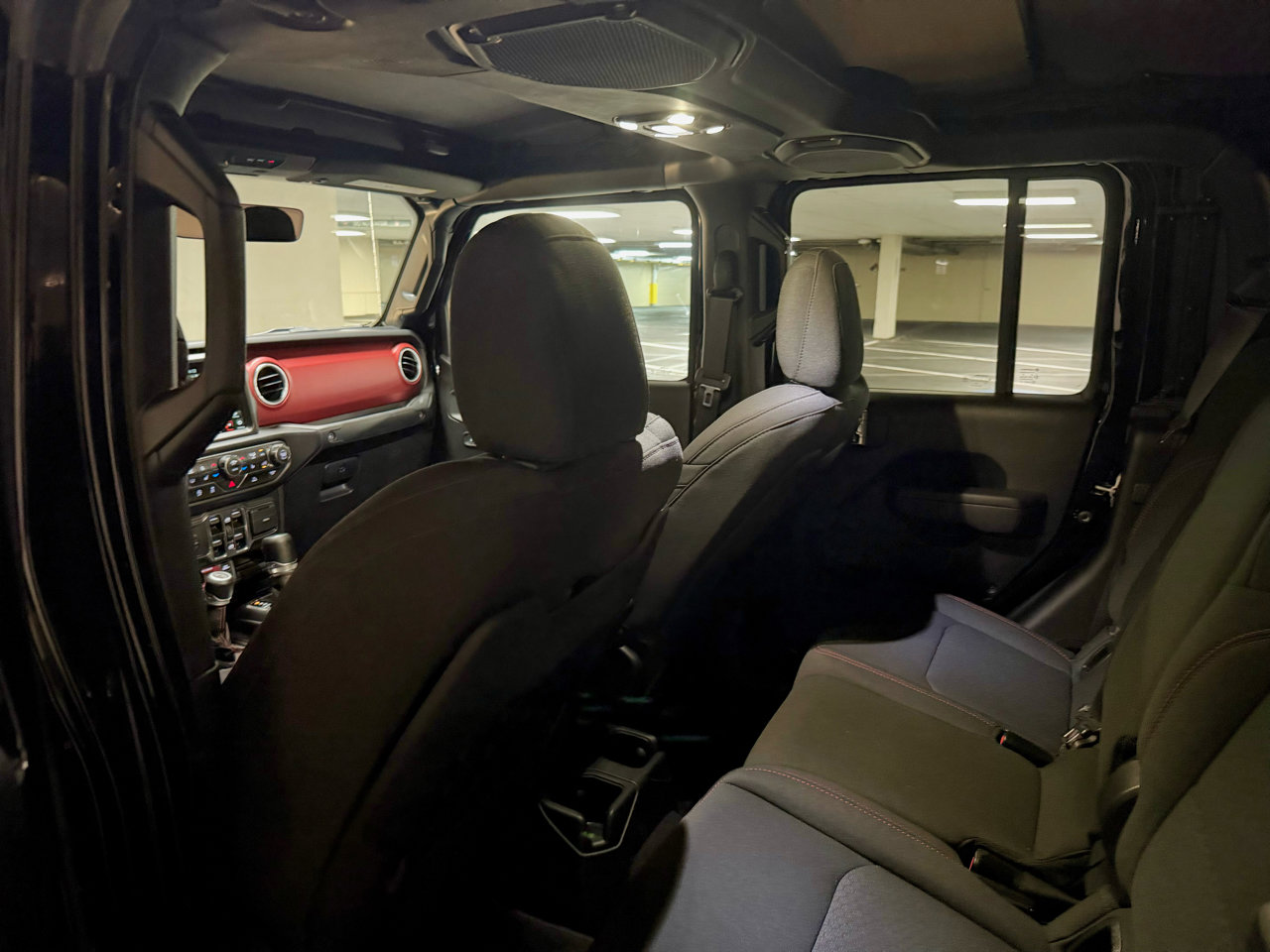 Used 2022 Jeep Gladiator Rubicon w/ Cold Weather Group image 24