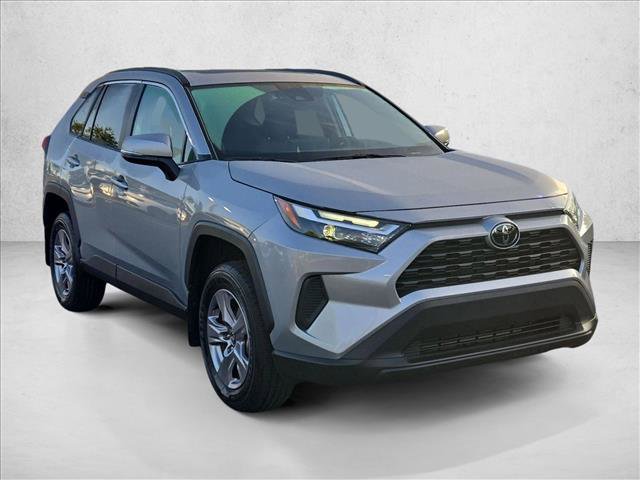 Used 2024 Toyota RAV4 XLE w/ Convenience Package FWD image 3