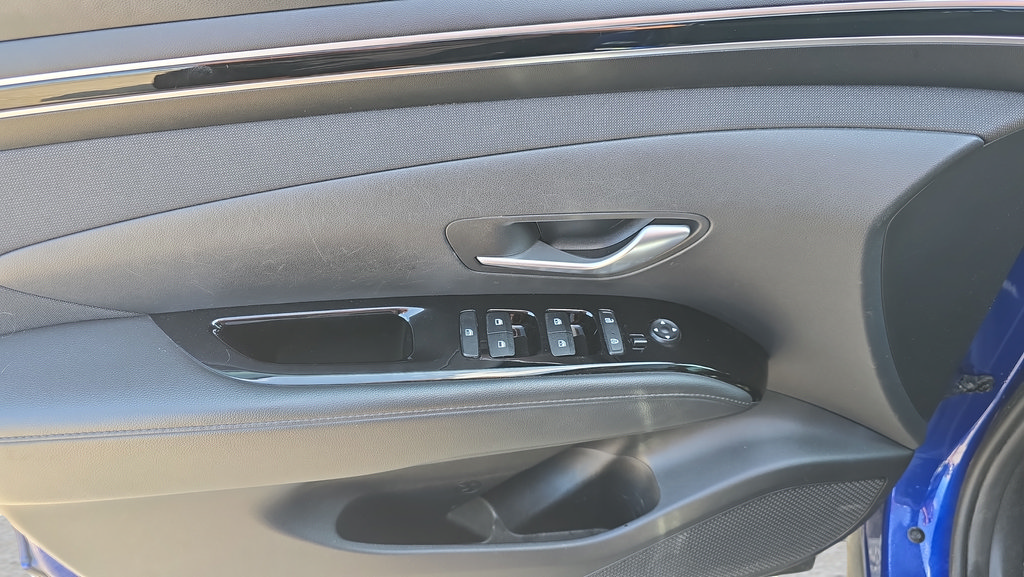 Used 2022 Hyundai Tucson SEL w/ Convenience Package AWD/4WD image 16