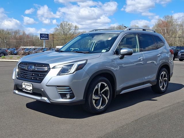 Certified 2022 Subaru Forester Touring AWD/4WD image 3