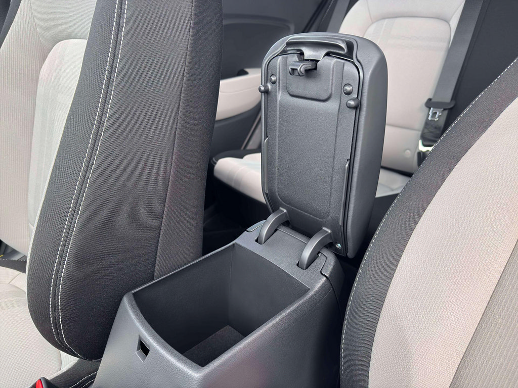 New 2026 Hyundai Venue SEL FWD image 19