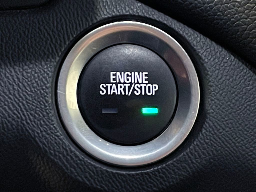 Used 2020 Chevrolet Equinox LT image 29