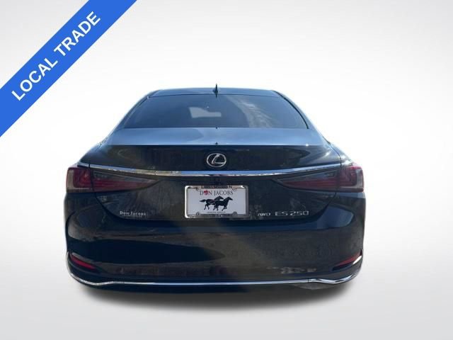 Used 2021 Lexus ES 250 w/ Premium Package image 3