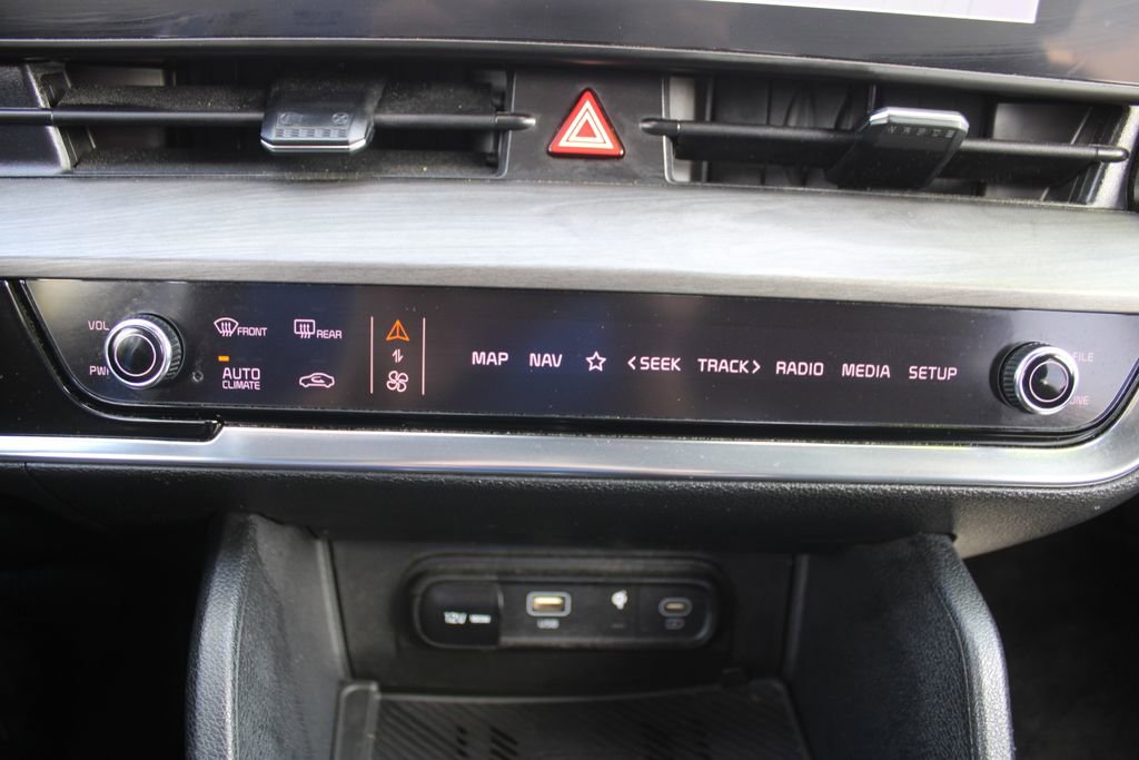 Certified 2023 Kia Sportage X-Line w/ X-Line Premium Package image 40