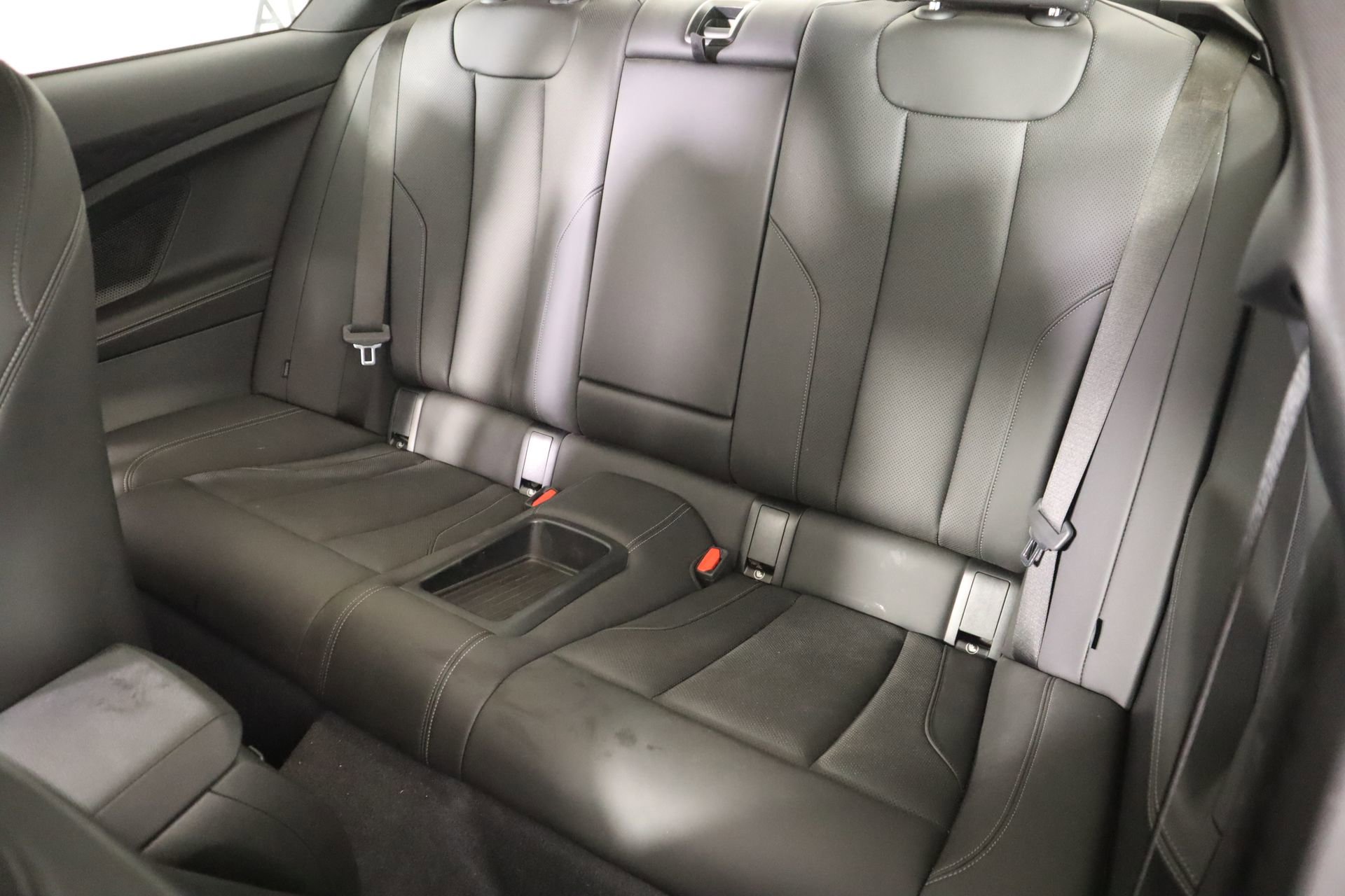 Used 2024 BMW 230i Coupe w/ Premium Package image 13