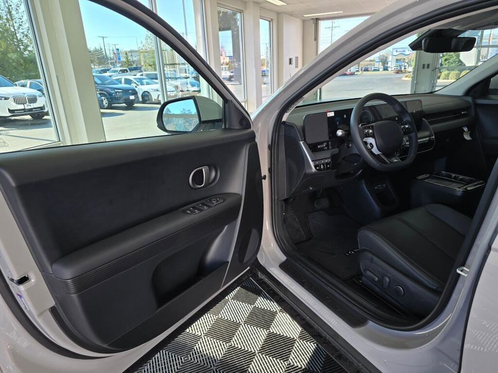 New 2026 Hyundai Ioniq 5 SEL image 33