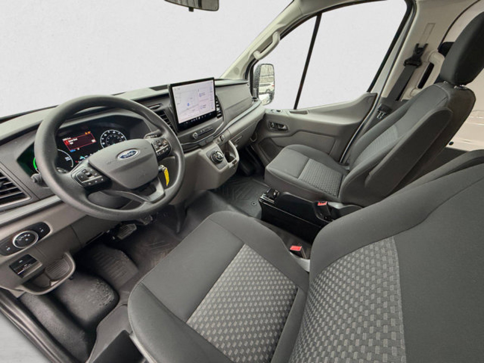 Used 2023 Ford E-Transit Low Roof image 10