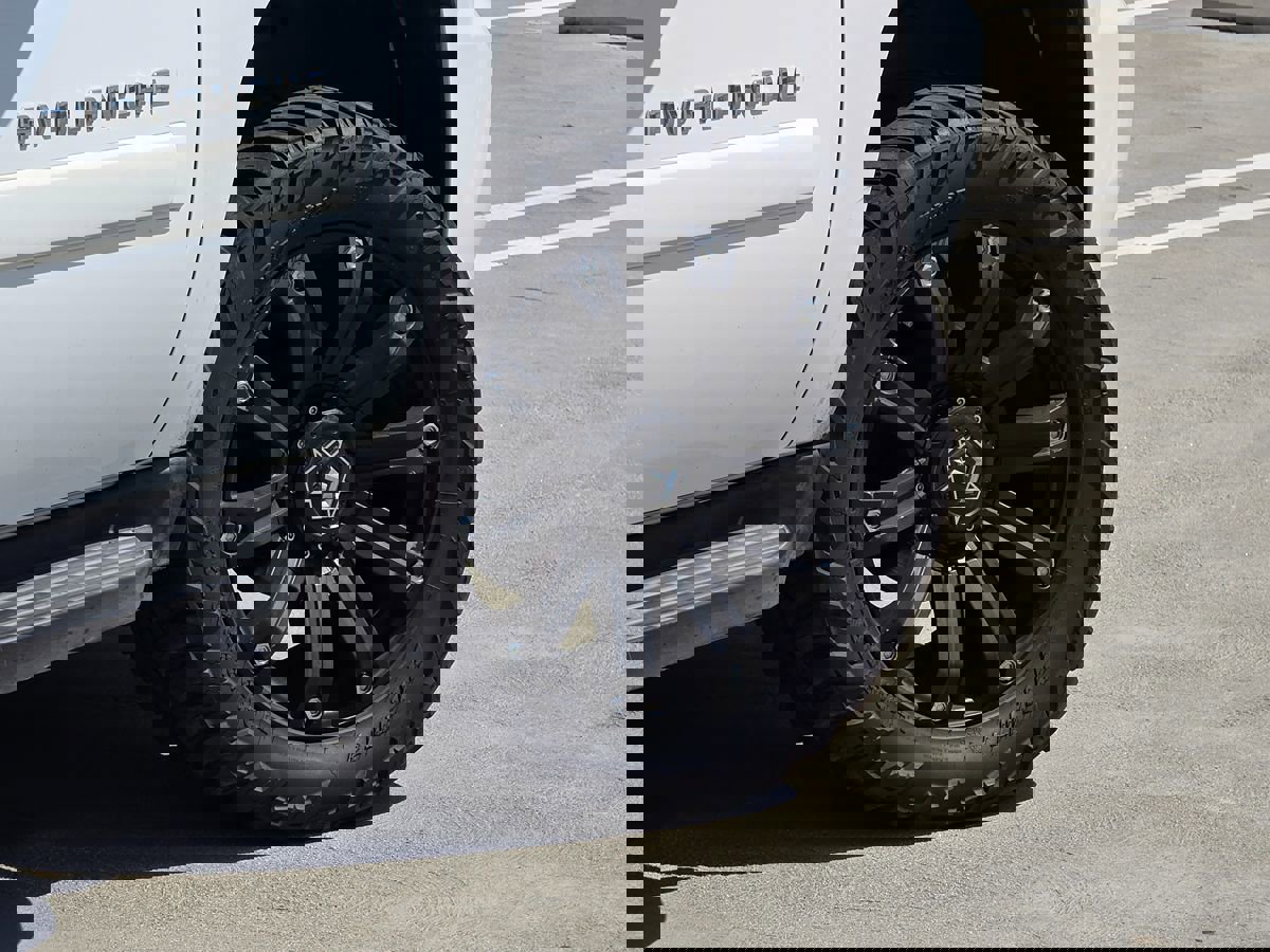 Used 2007 Chevrolet Avalanche LS RWD image 7