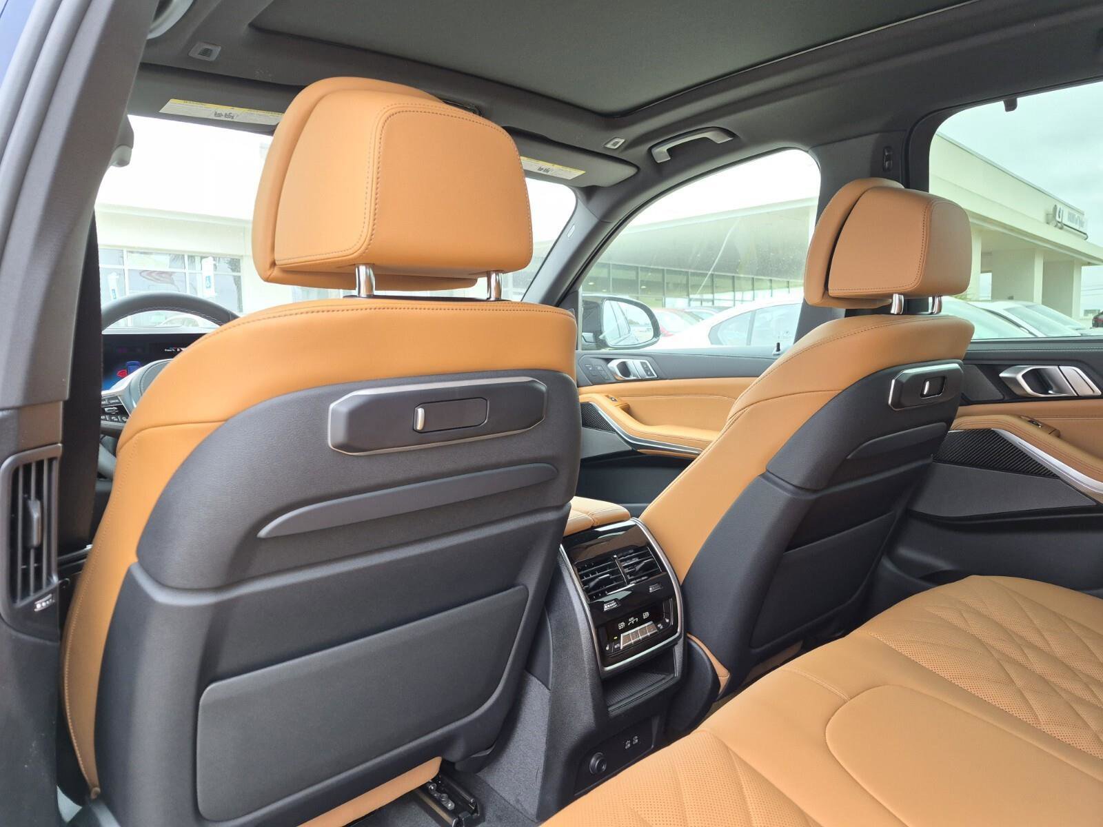New 2026 BMW X5 M60i image 33