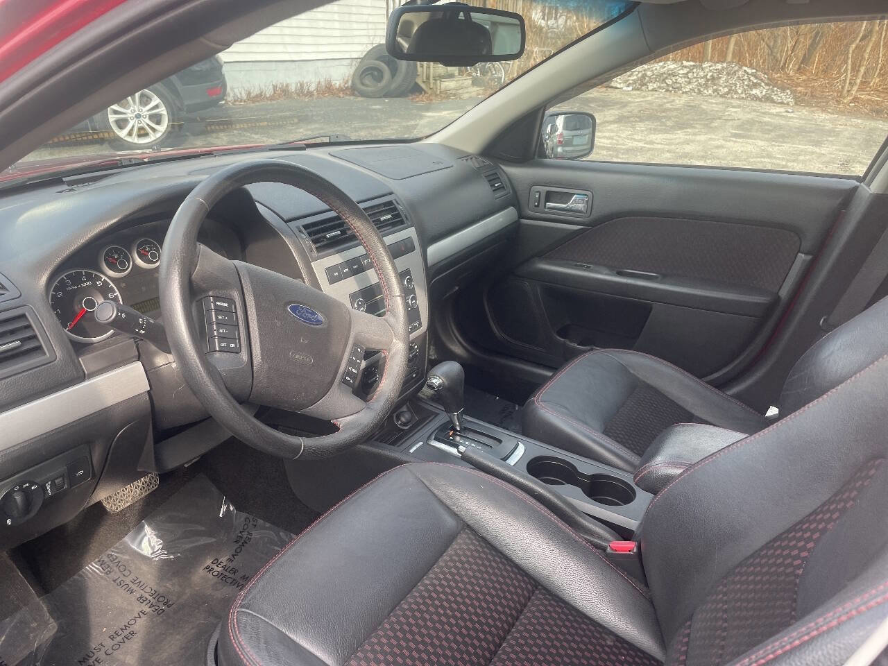 Used 2009 Ford Fusion SE FWD image 4