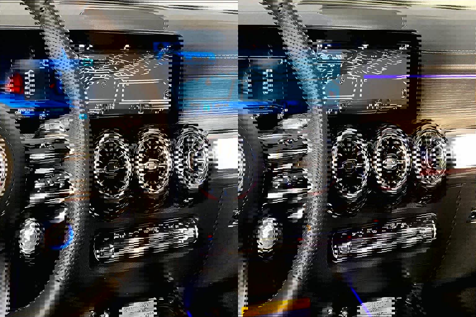 New 2026 Mercedes-Benz GLB 35 AMG 4MATIC image 8