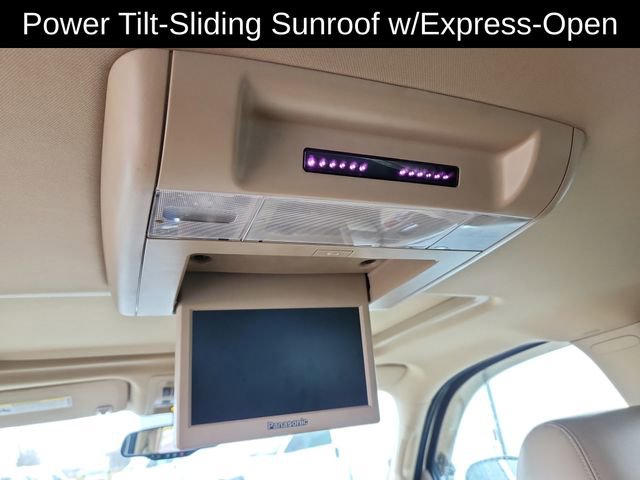 Used 2013 Chevrolet Avalanche LTZ image 28