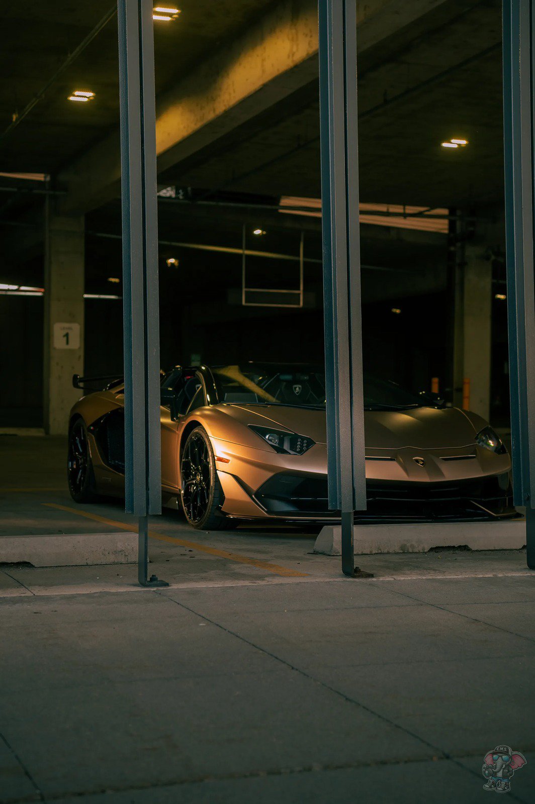 Used 2021 Lamborghini Aventador SVJ AWD/4WD image 12