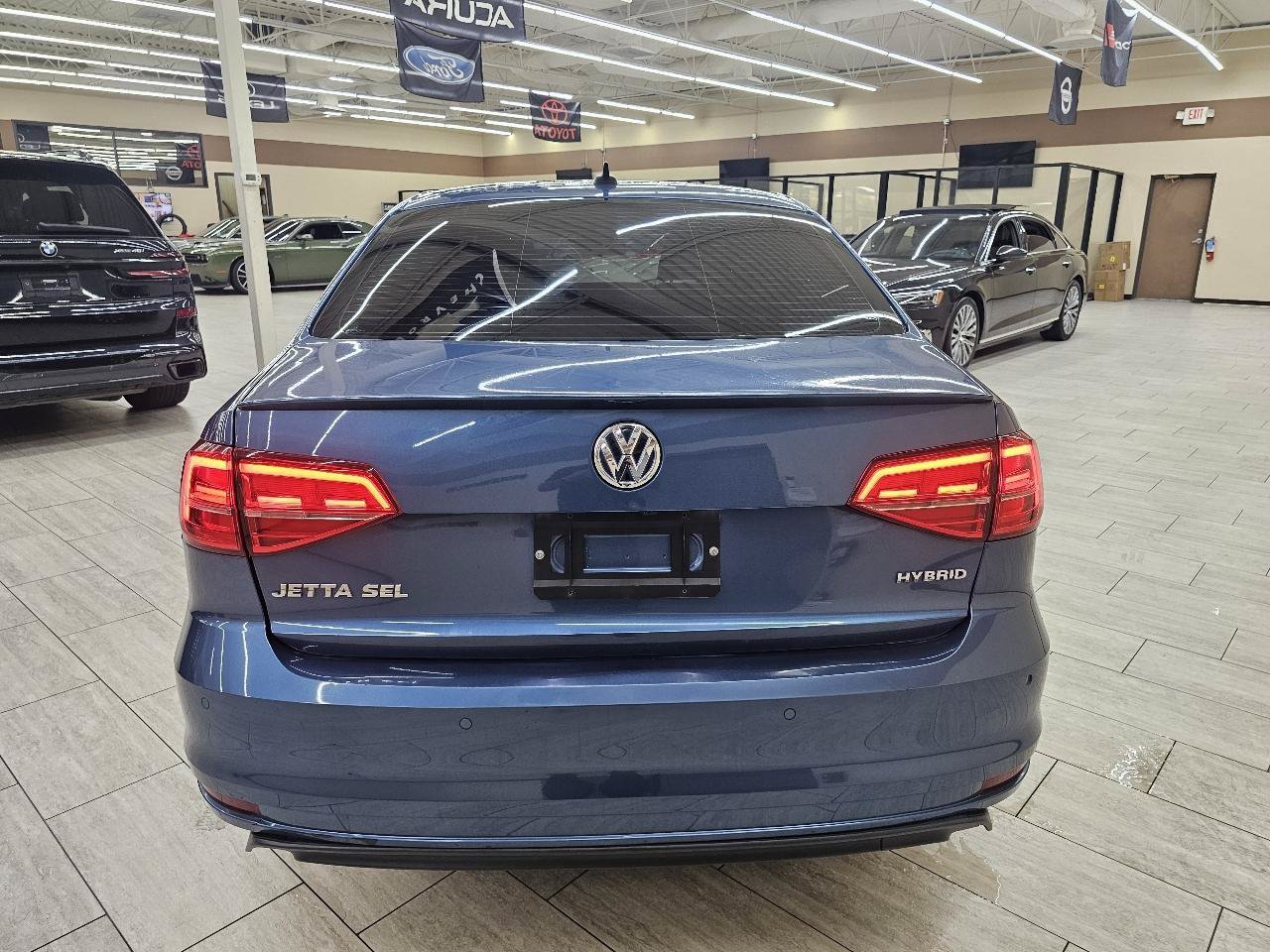 Used 2015 Volkswagen Jetta SEL Premium FWD image 7