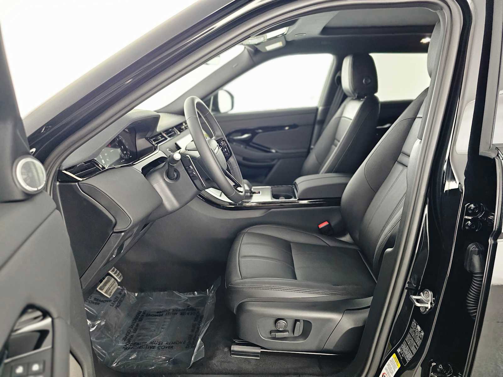 New 2026 Land Rover Range Rover Evoque Dynamic SE AWD/4WD image 20