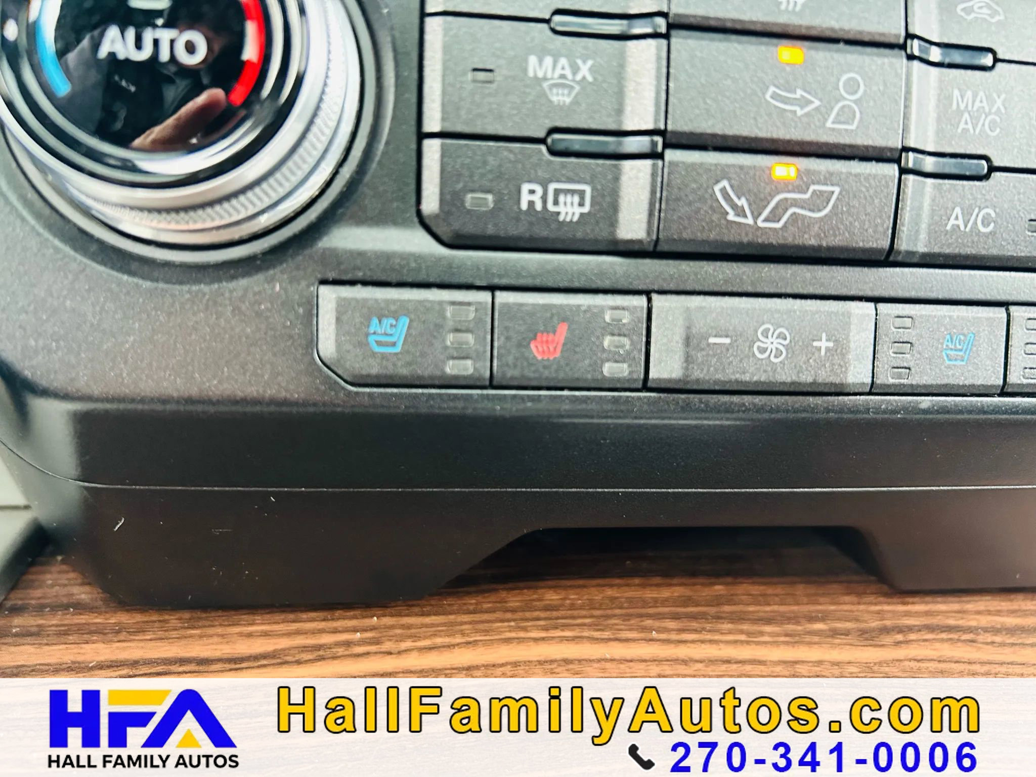 Used 2017 Ford F150 Lariat w/ Equipment Group 502A Luxury image 31