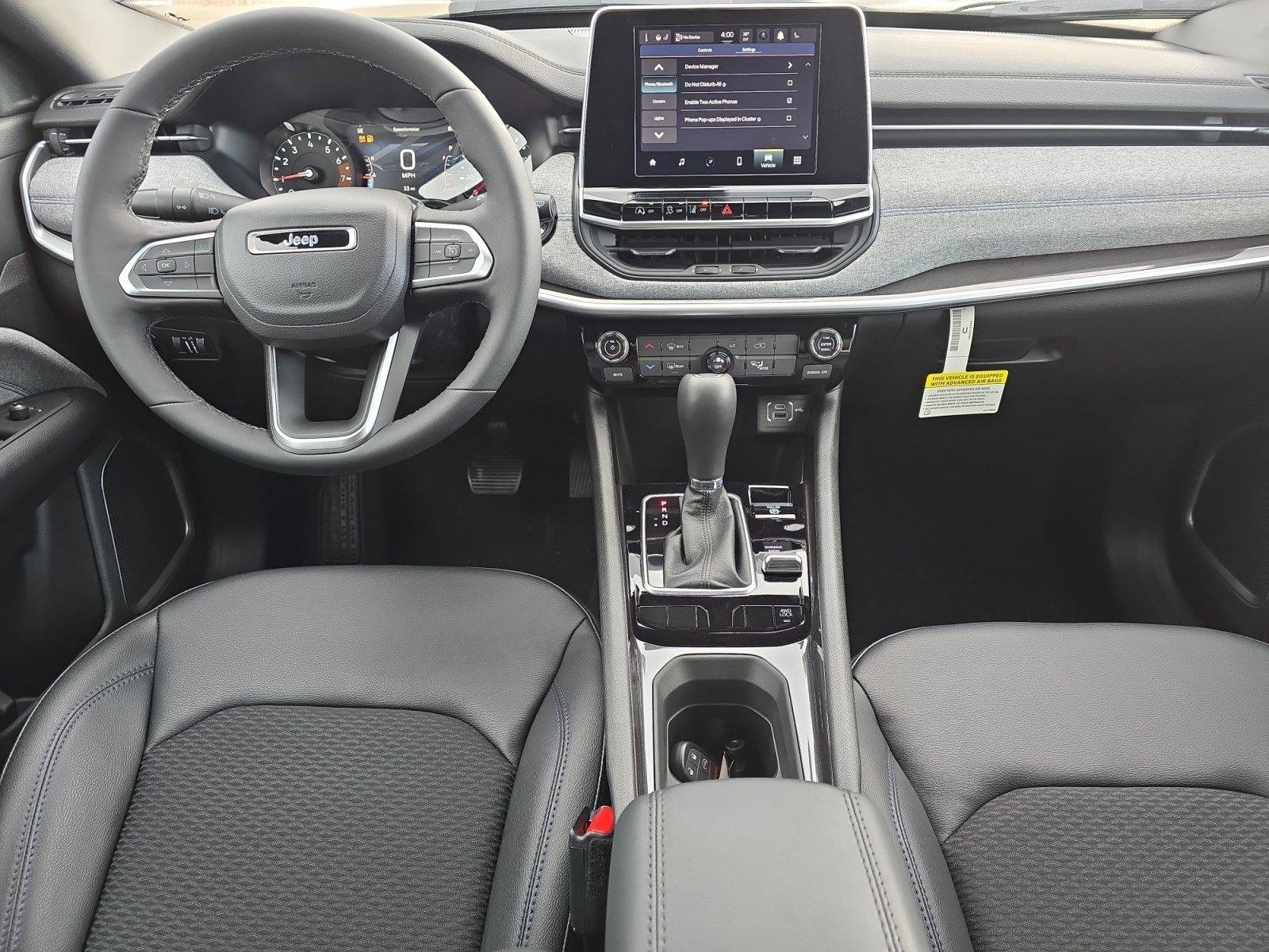New 2026 Jeep Compass Latitude AWD/4WD image 18