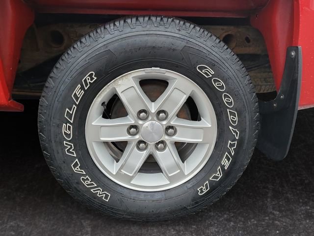 Used 2013 GMC Sierra 1500 SLE w/ SLE Preferred Package image 21