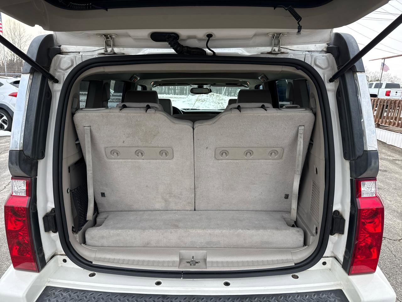 Used 2006 Jeep Commander Limited w/ Trailer Tow Group IV image 18