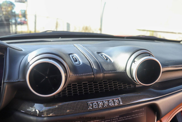 Used 2019 Ferrari Portofino image 44