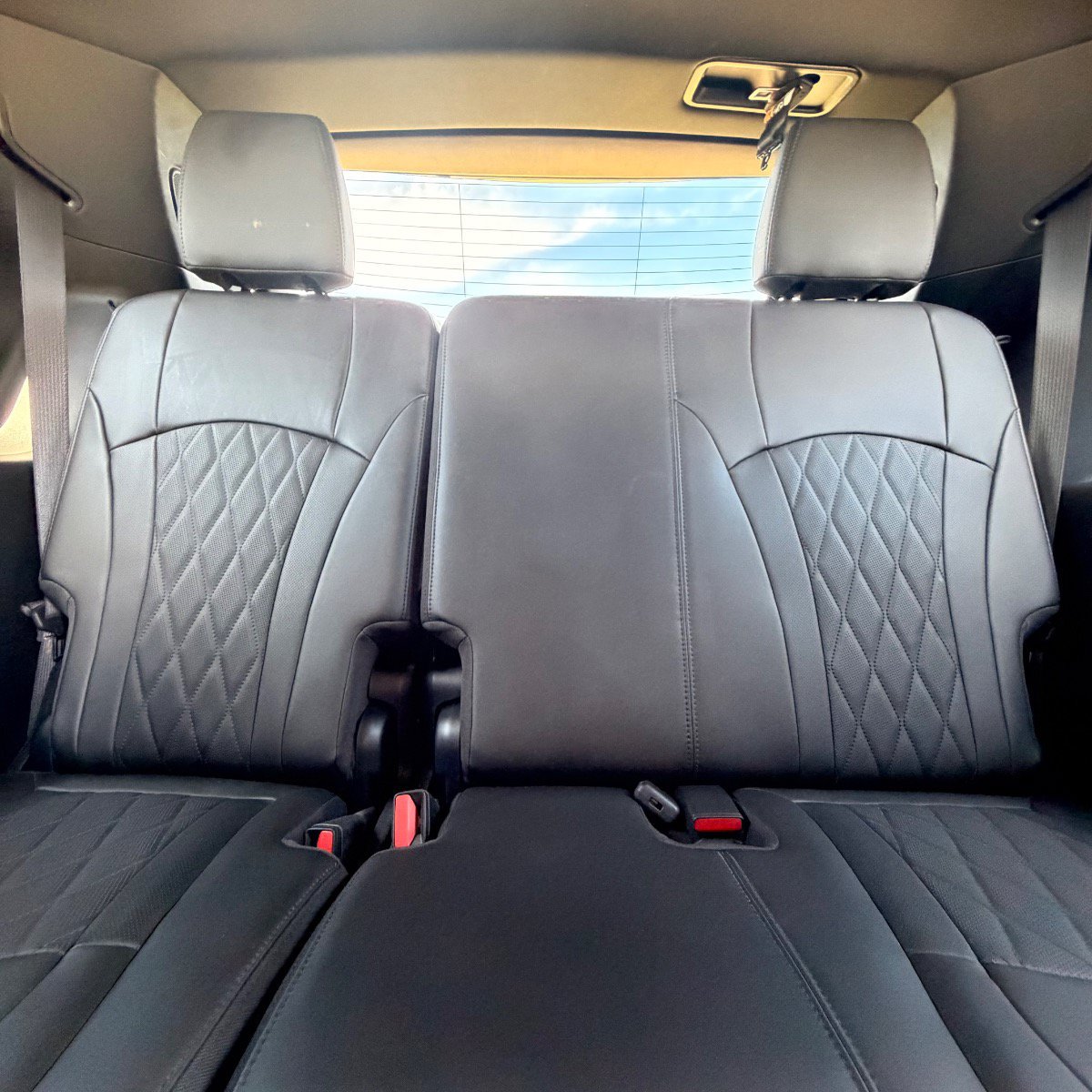 Used 2023 Buick Enclave Avenir w/ Avenir Technology Package FWD image 31