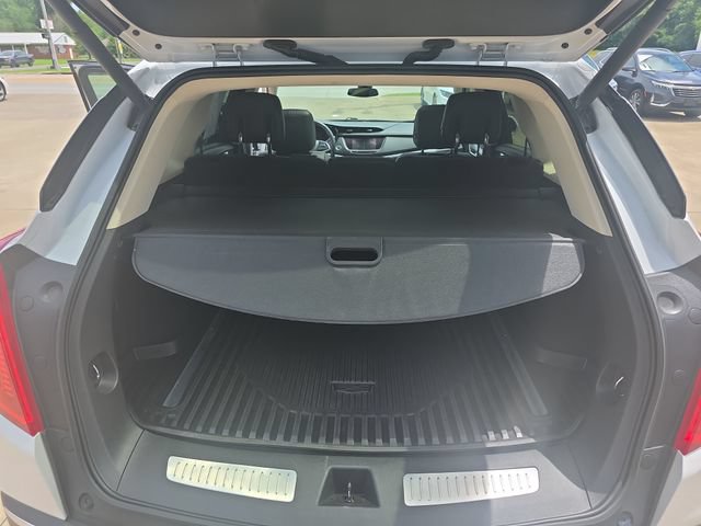 Used 2017 Cadillac XT5 Premium Luxury w/ Advanced Security Package FWD image 17