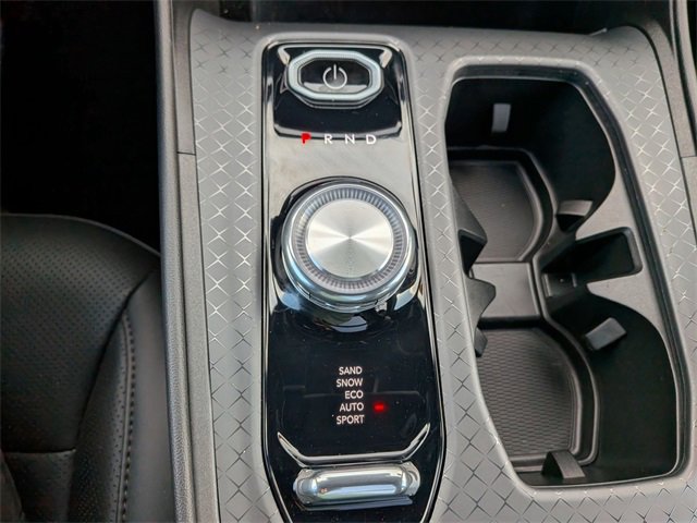 Used 2025 Jeep Wagoneer S Limited image 16