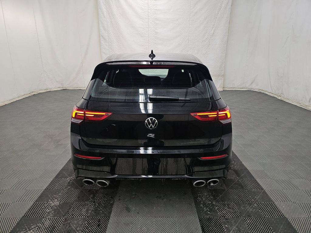 Used 2024 Volkswagen Golf R 4-Door image 8