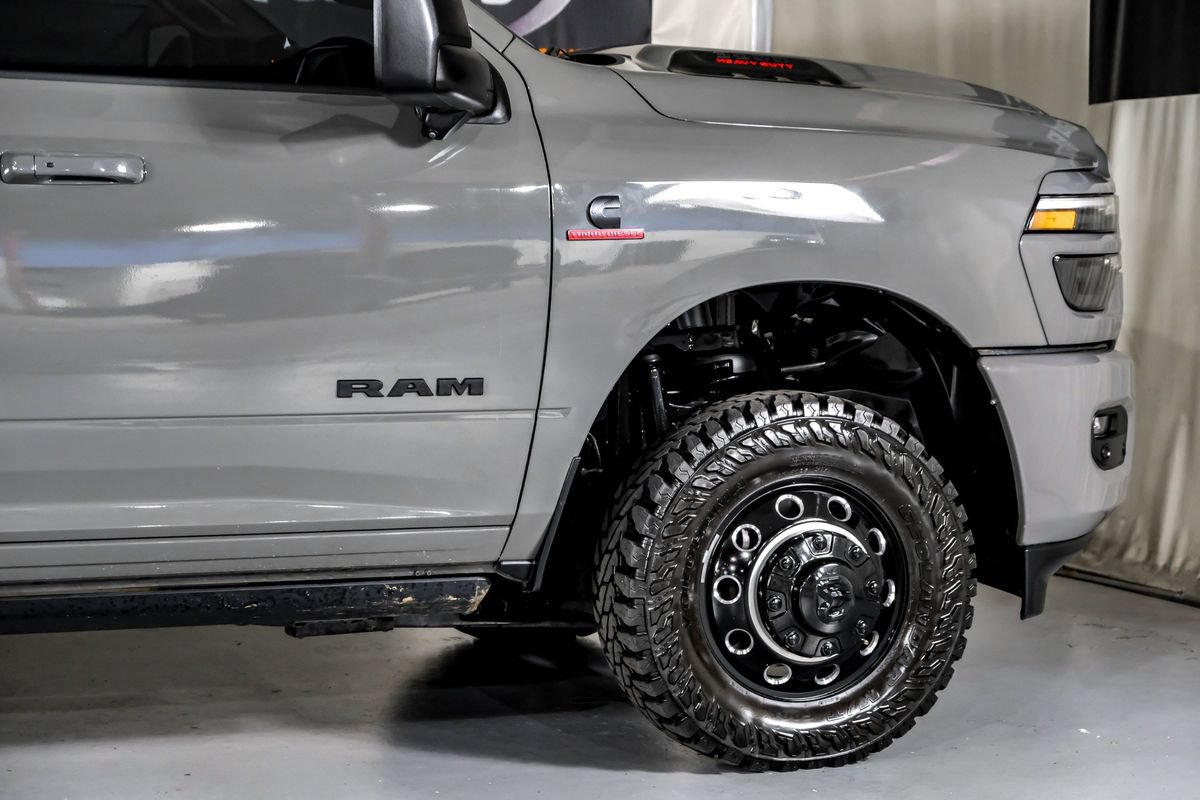 Used 2026 RAM 3500 Laramie AWD/4WD image 7