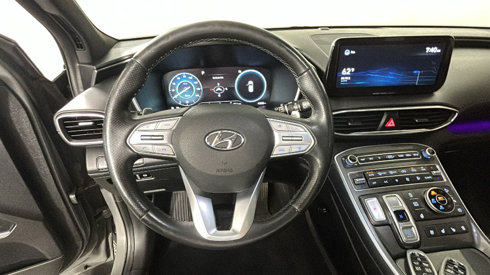 Used 2021 Hyundai Santa Fe Calligraphy AWD/4WD image 17