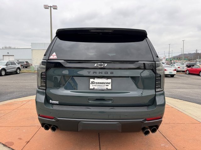 Used 2025 Chevrolet Tahoe Z71 w/ Comfort Package image 5