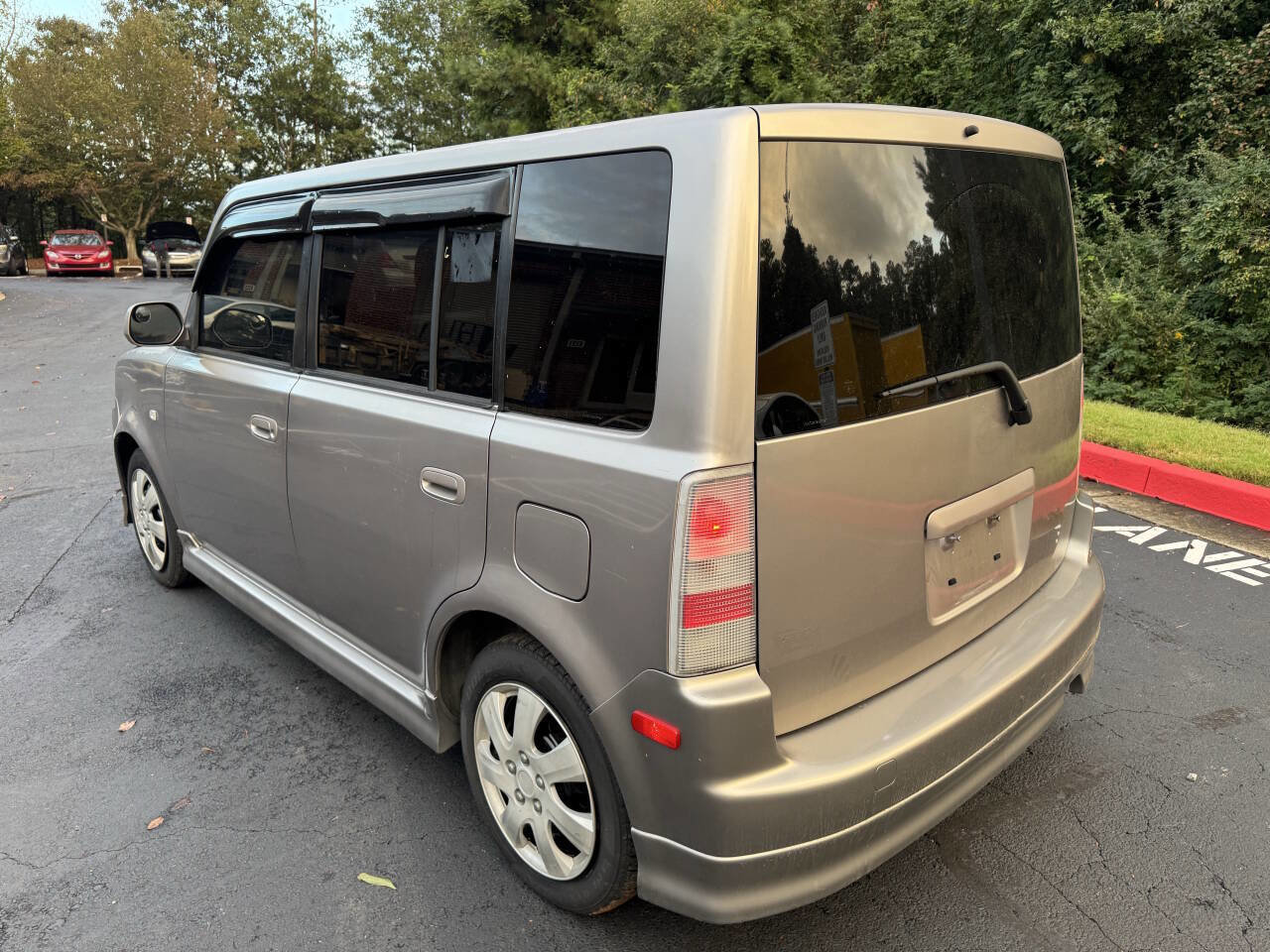 Used 2006 Scion xB image 3