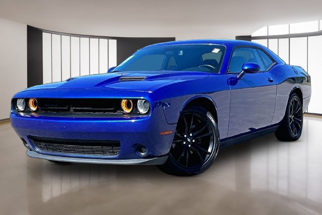 Used 2018 Dodge Challenger SXT w/ Blacktop Package