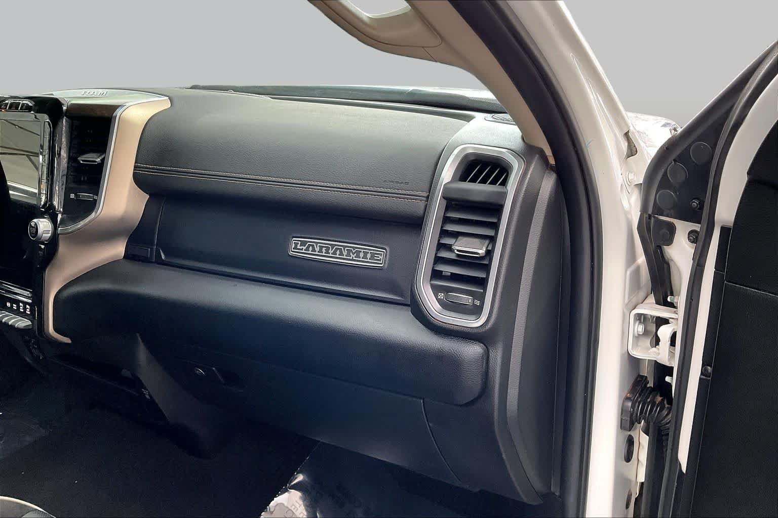 Used 2024 RAM 2500 Laramie w/ Safety Group AWD/4WD image 19