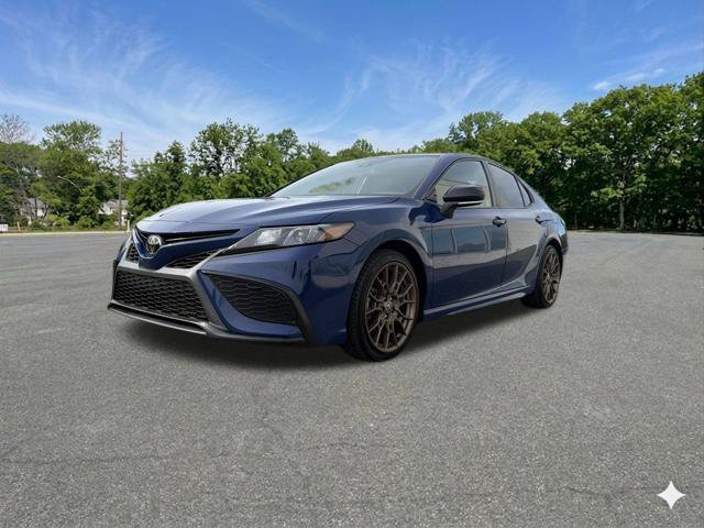 Used 2023 Toyota Camry SE w/ Convenience Package AWD/4WD image 4