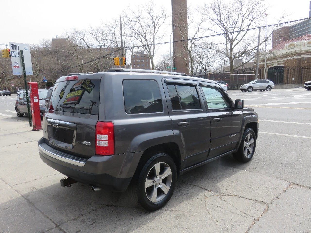 Used 2016 Jeep Patriot High Altitude image 4