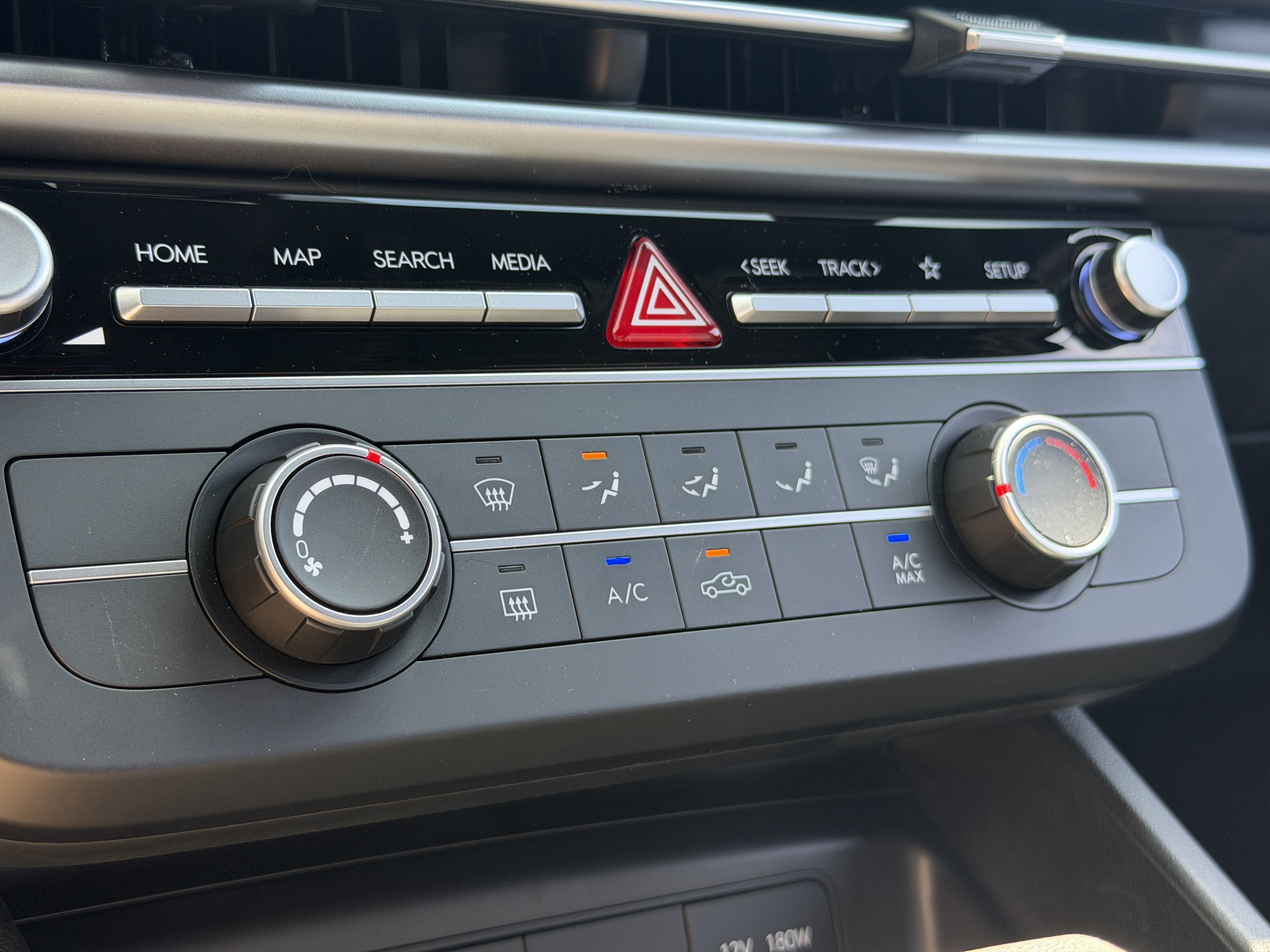 New 2027 Hyundai Santa Cruz SE AWD/4WD image 34