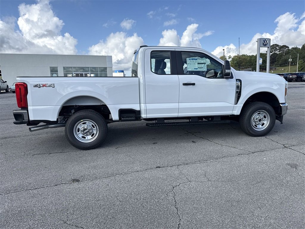 New 2026 Ford F250 XL image 4